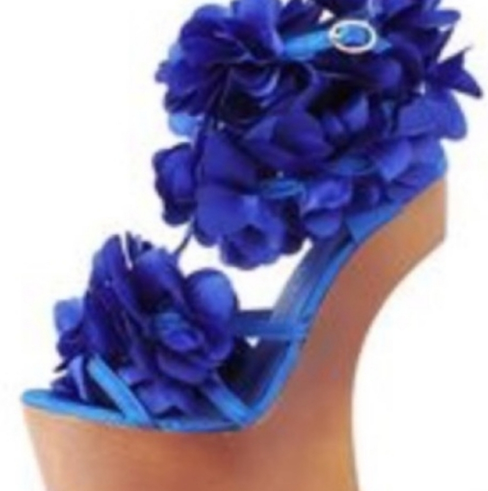 Privileged - Flower Power Platforms - Picture 2 of 4